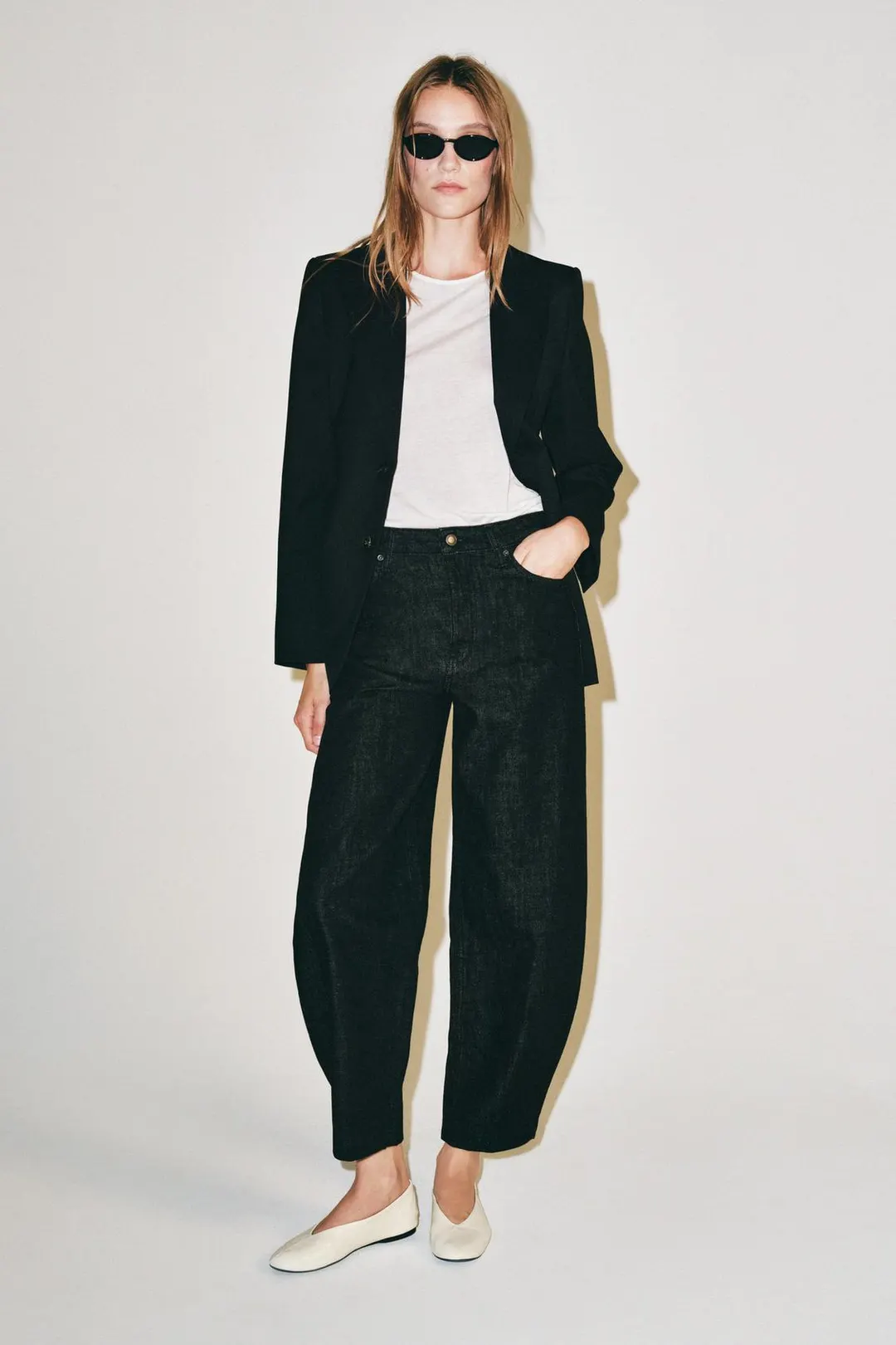 Джинсы ZW Collection зауженного книзу кроя с высокой посадкой, Zara