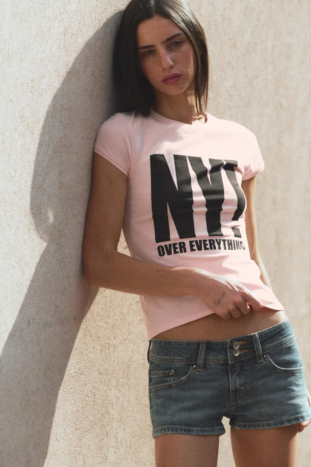 Футболка с короткими рукавами и надписью, Zara