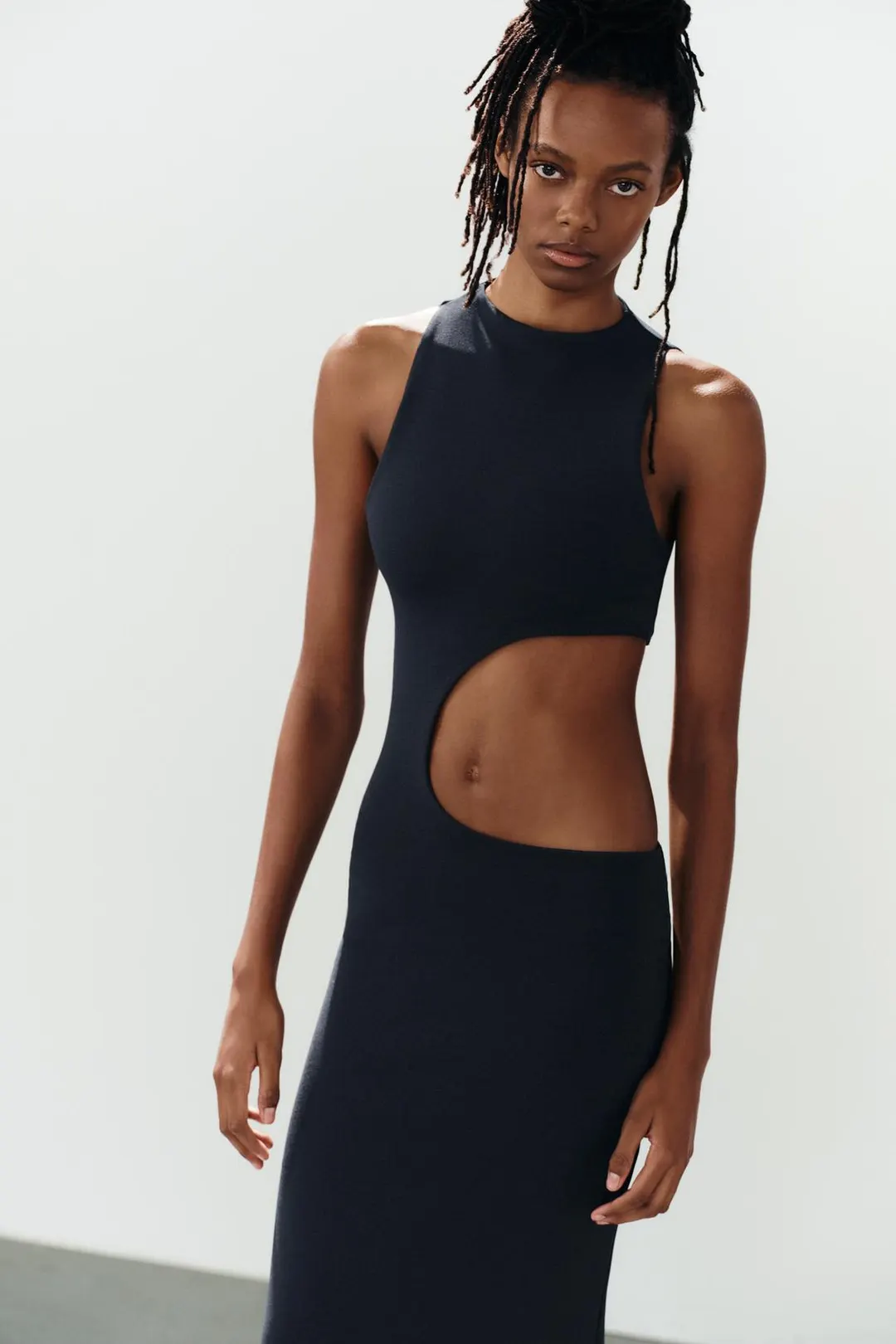 Платье миди эластичное с разрезом, Zara