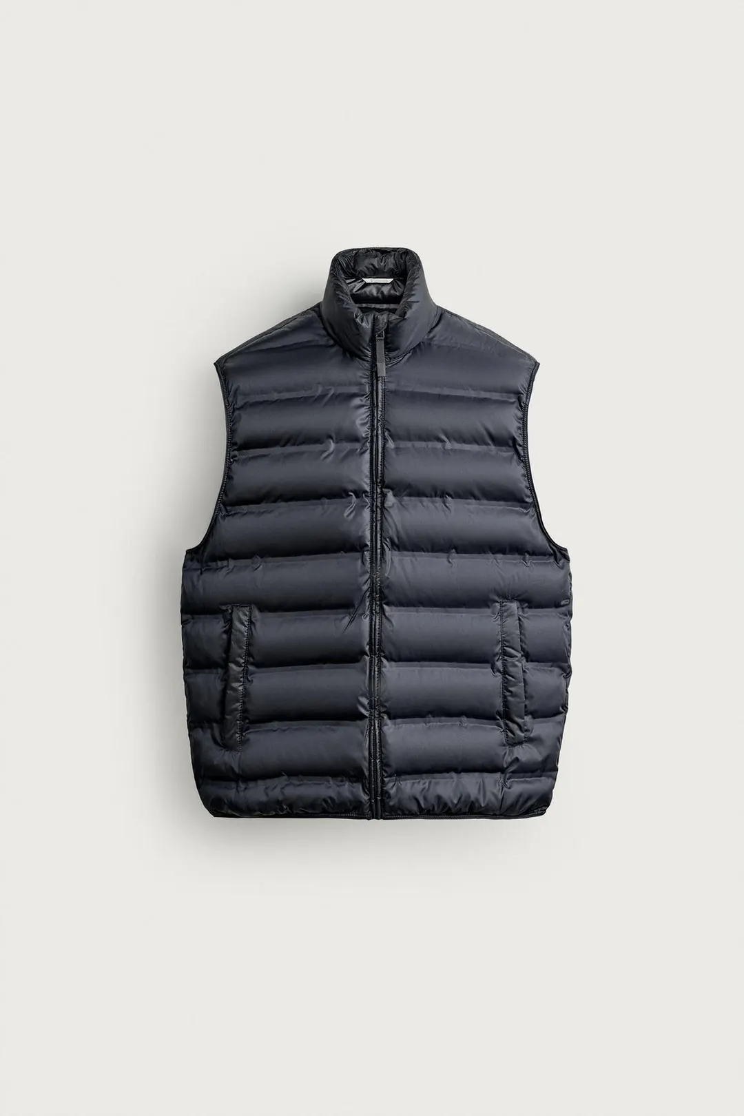 Легкий водоотталкивающий дутый жилет, Zara