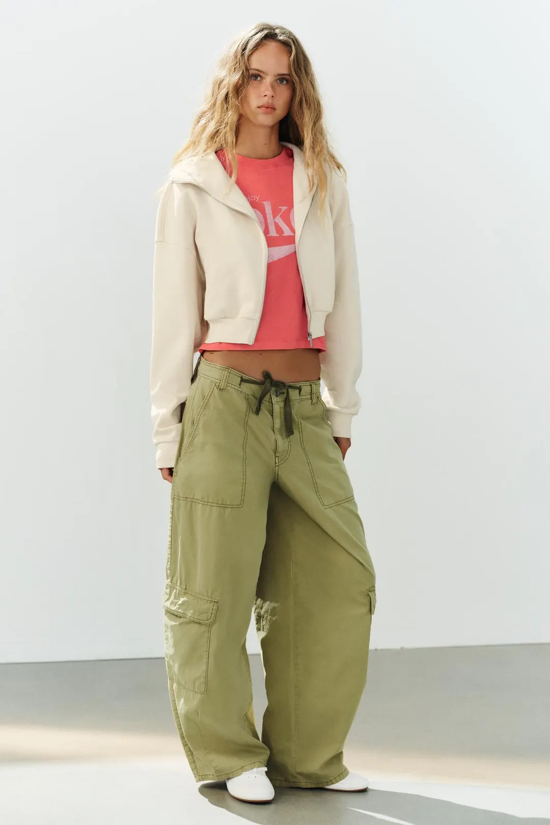 Укороченное худи, Zara