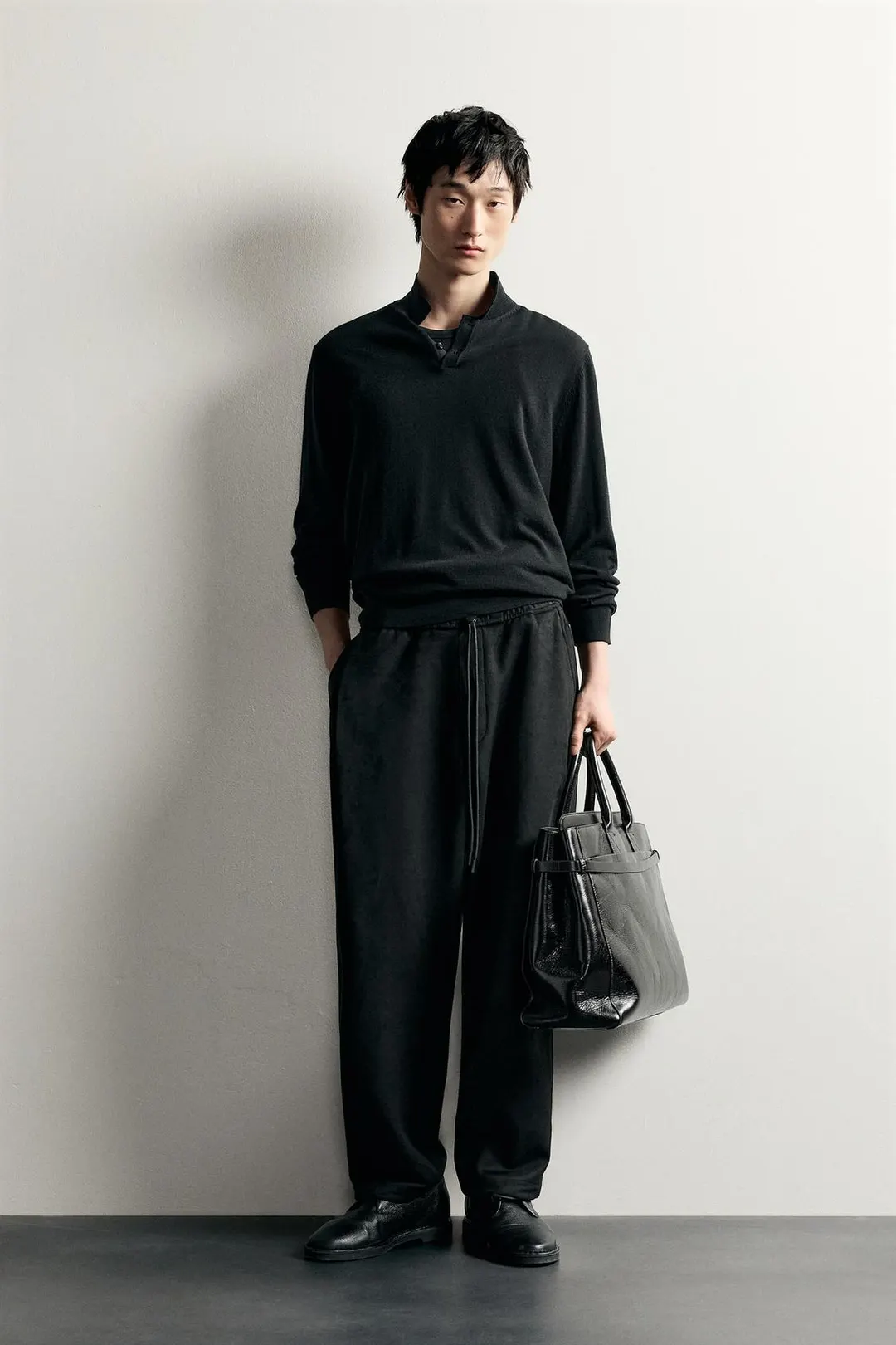 Брюки широкого кроя из искусственной замши, Zara
