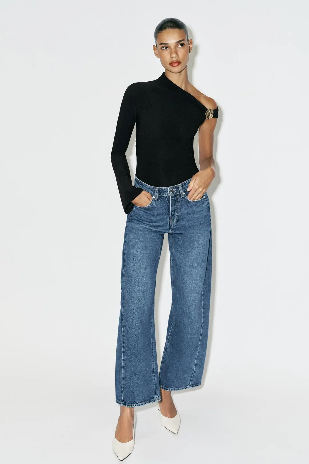 Боди асимметричное с украшением, Zara