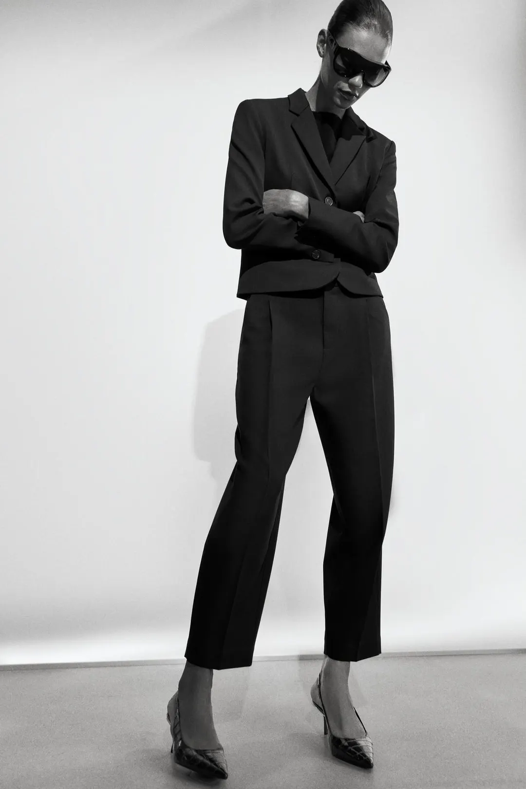 Фактурные туфли с открытой пяткой, Zara