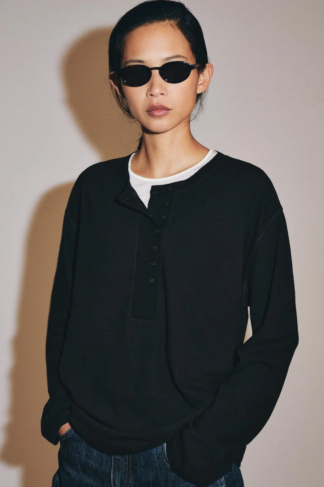 Футболка хенли из смесового льна, Zara