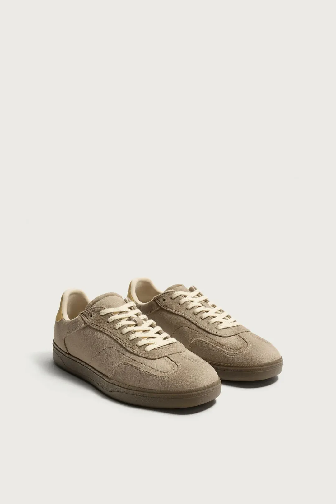 Кроссовки в стиле ретро, Zara