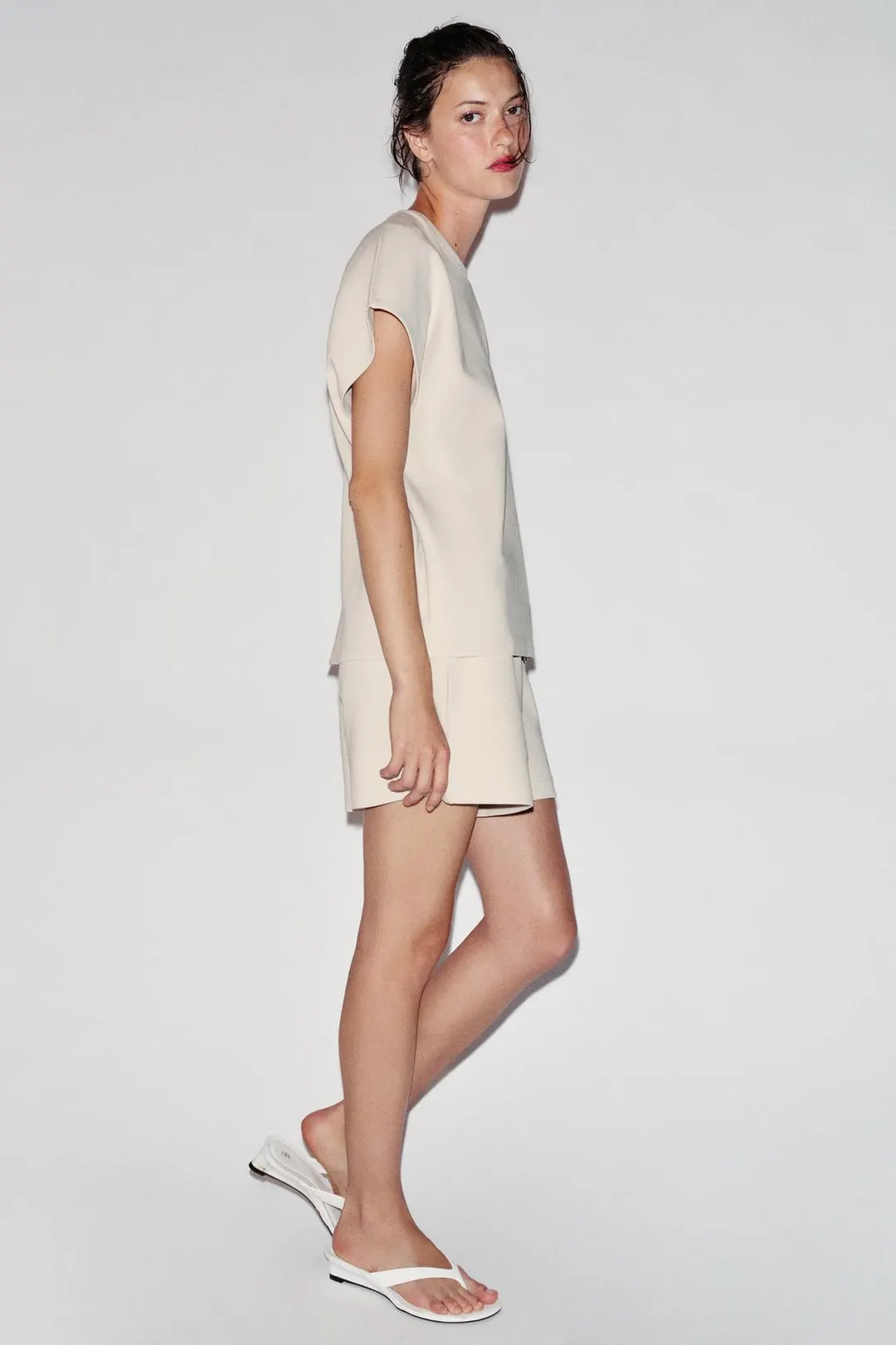 Футболка из интерлока с короткими рукавами, Zara