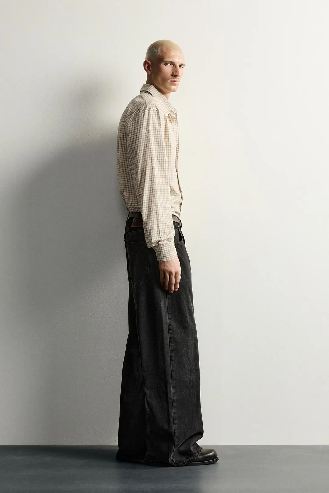Джинсы силуэта barrel flare, Zara