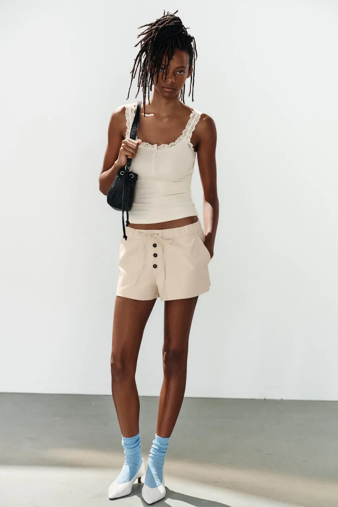 Кружевной топ хенли, Zara