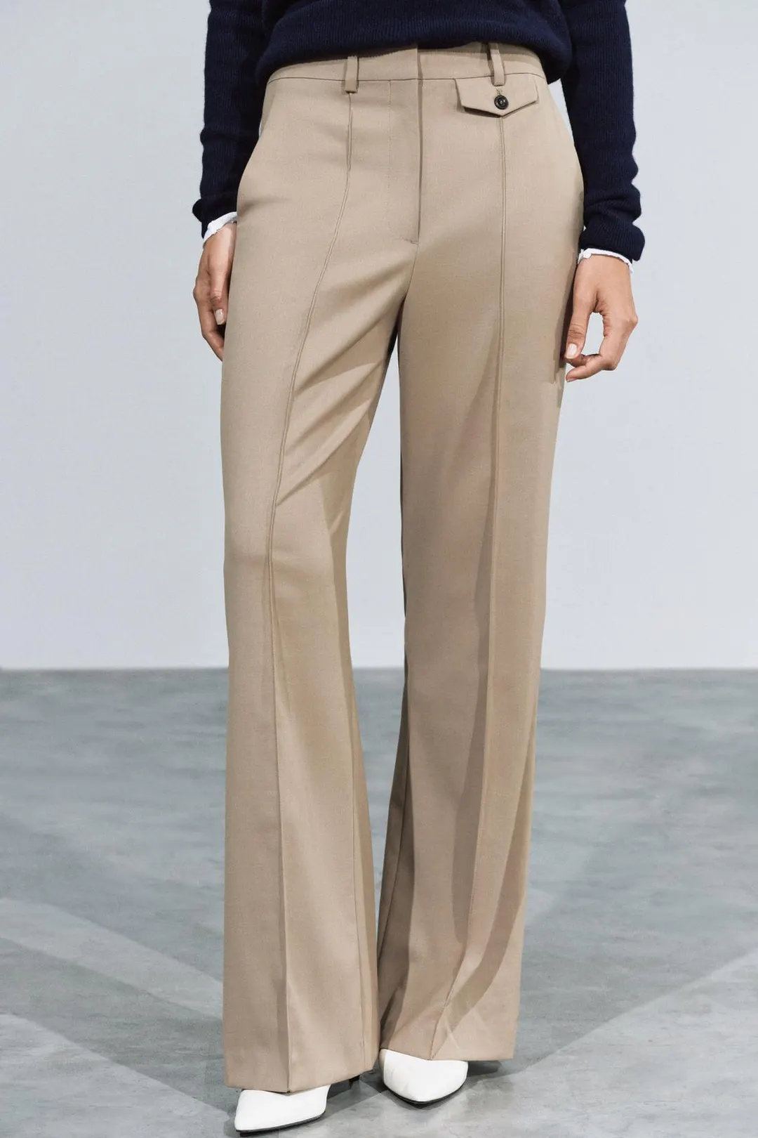 Брюки со складками ZW Collection, Zara