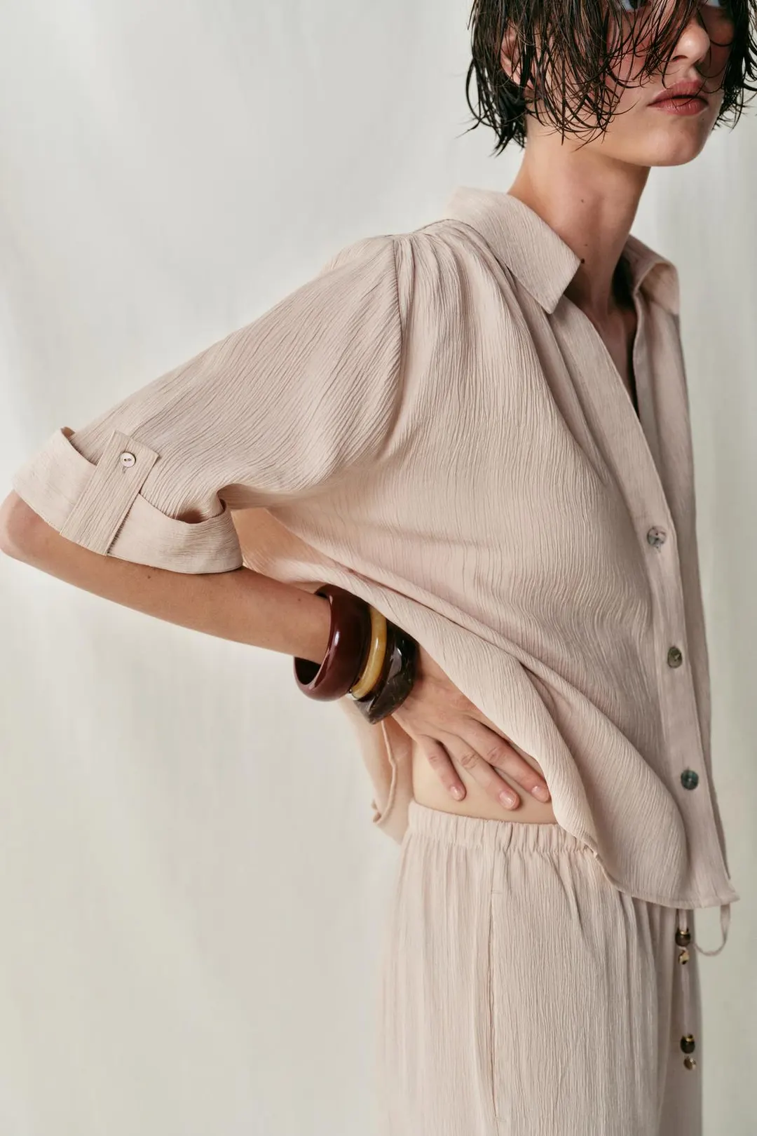 Рубашка струящаяся с короткими рукавами, Zara