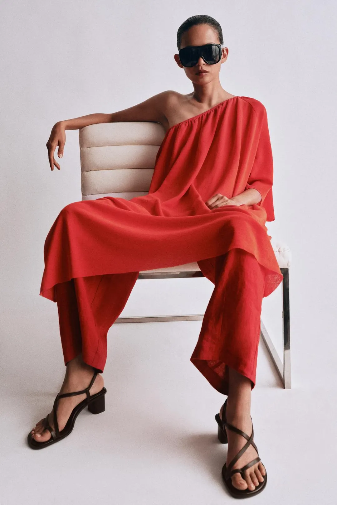 Кожаные босоножки на широком каблуке, Zara