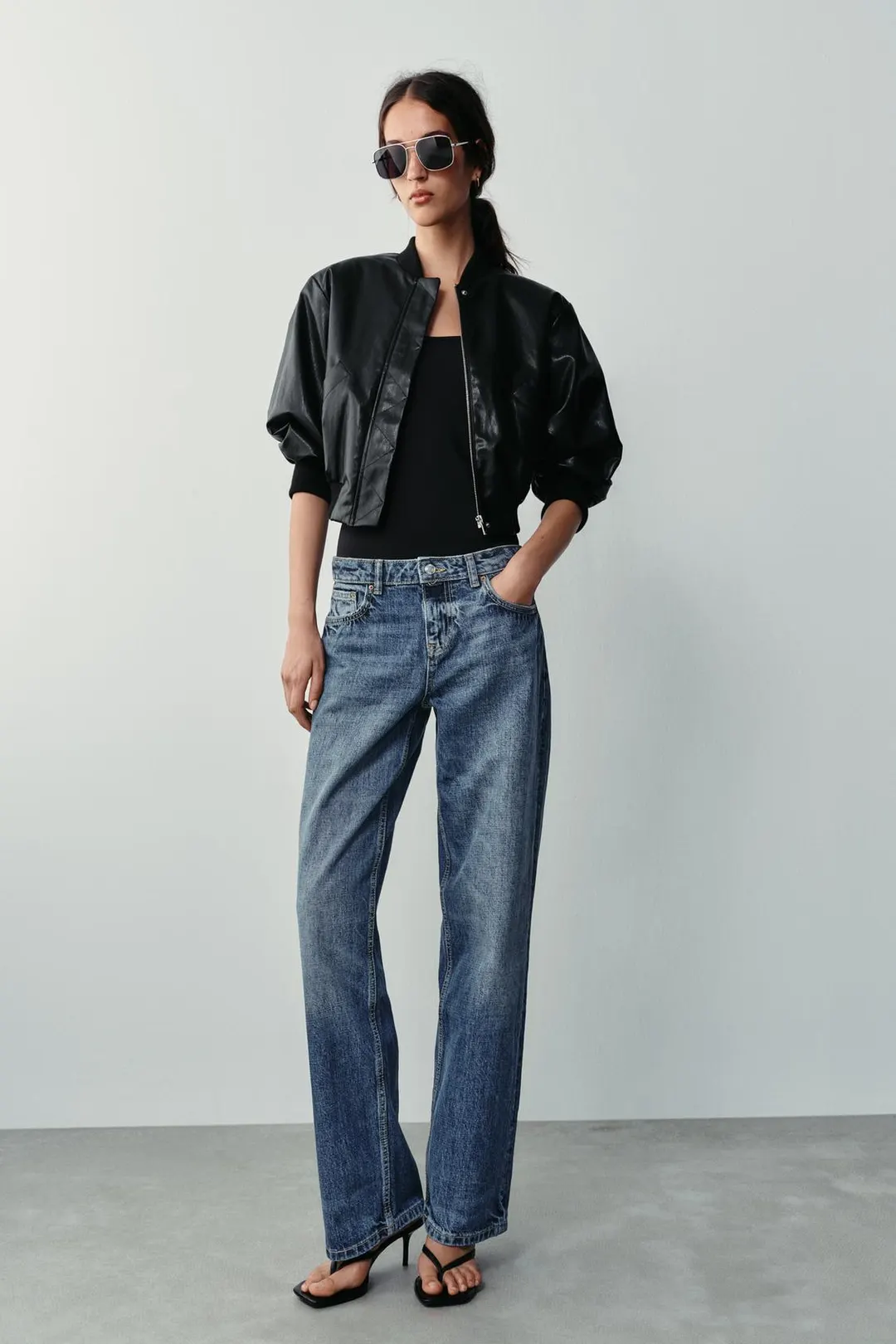 Бомбер из искусственной кожи с подплечниками, Zara