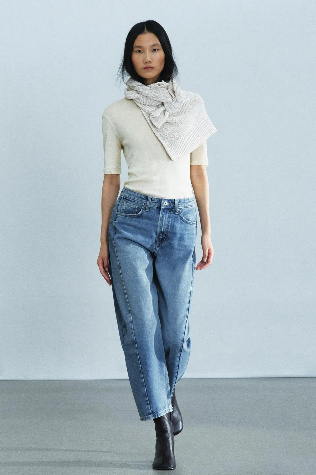 Джинсы до щиколотки свободного кроя со средней посадкой ZW Collection, Zara