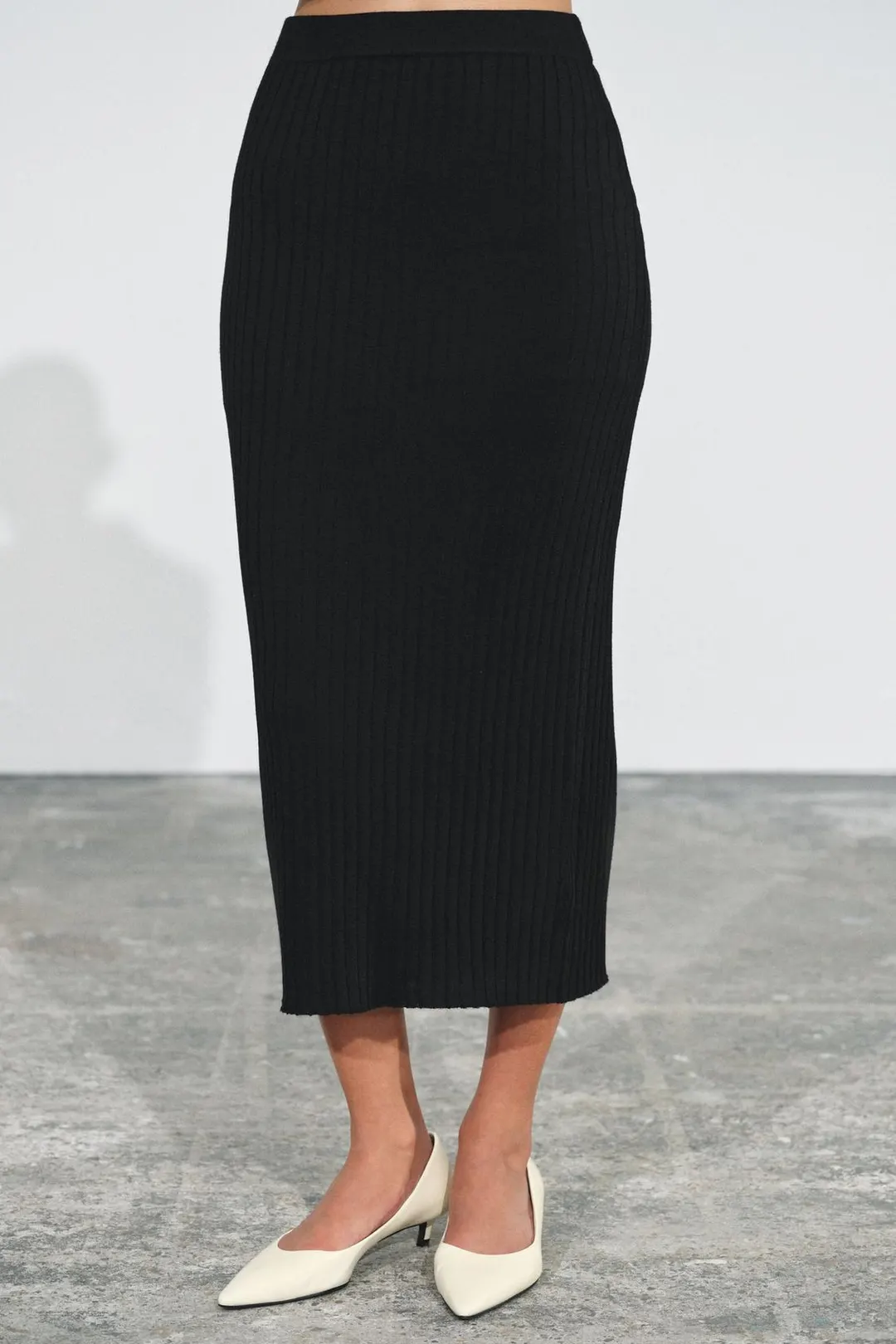 Вязаная юбка миди в рубчик, Zara