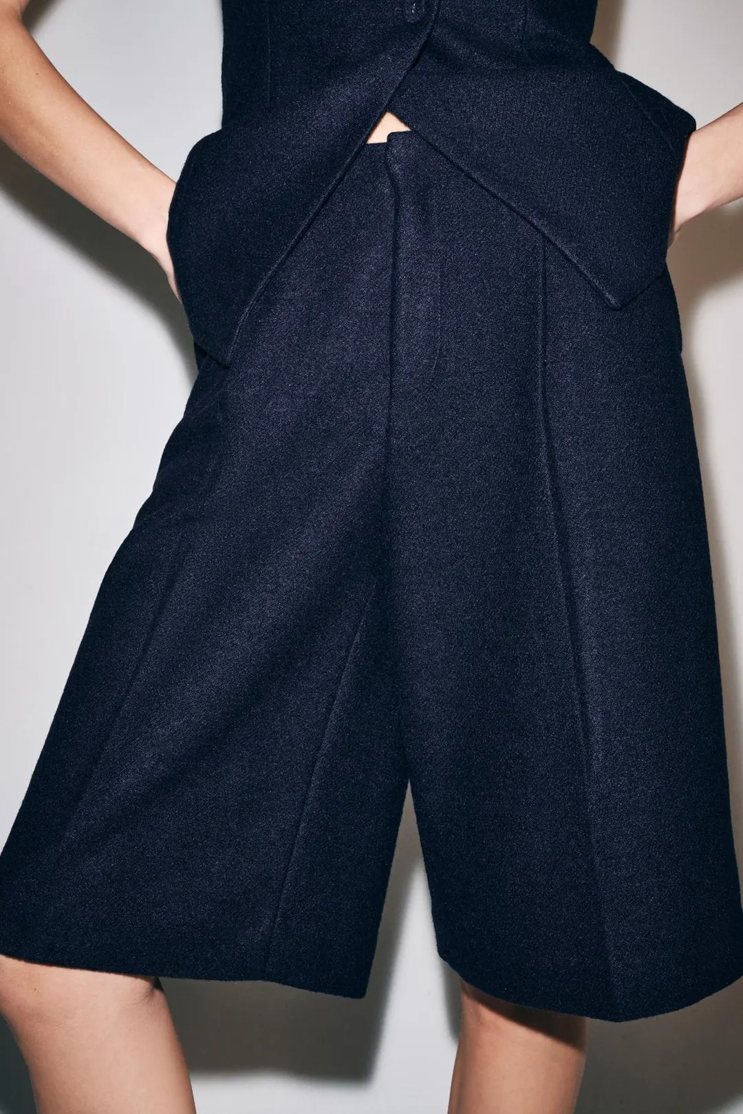 Бермуды под шерсть, Zara