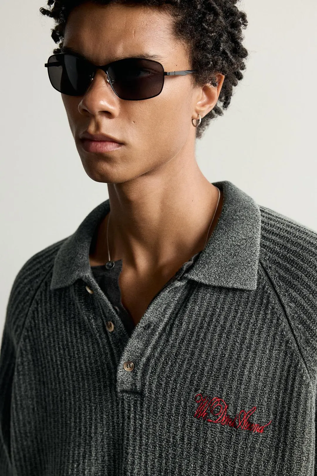 Джемпер с вышивкой и молнией, Zara