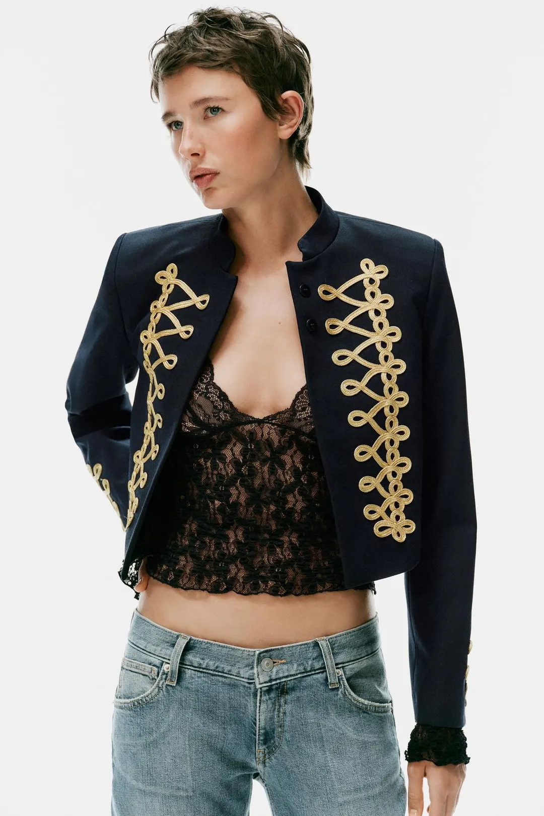 Укороченная куртка с застежками-клевантами, Zara