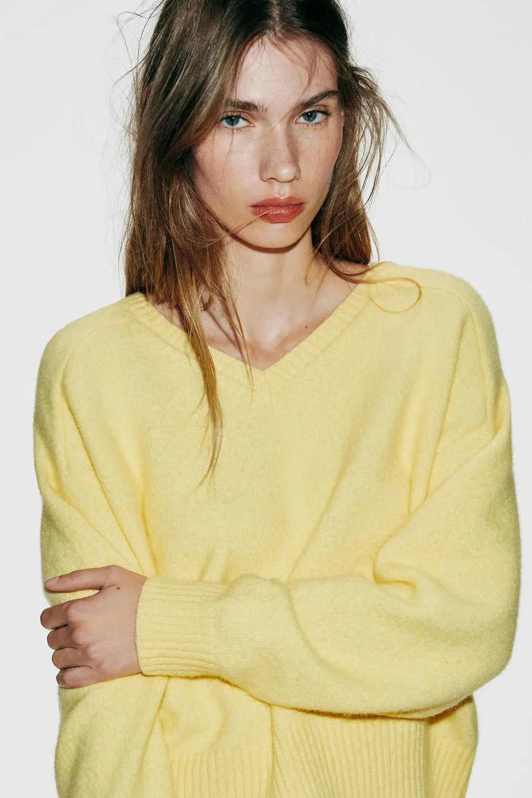 Вязаный джемпер с V-образным вырезом, Zara