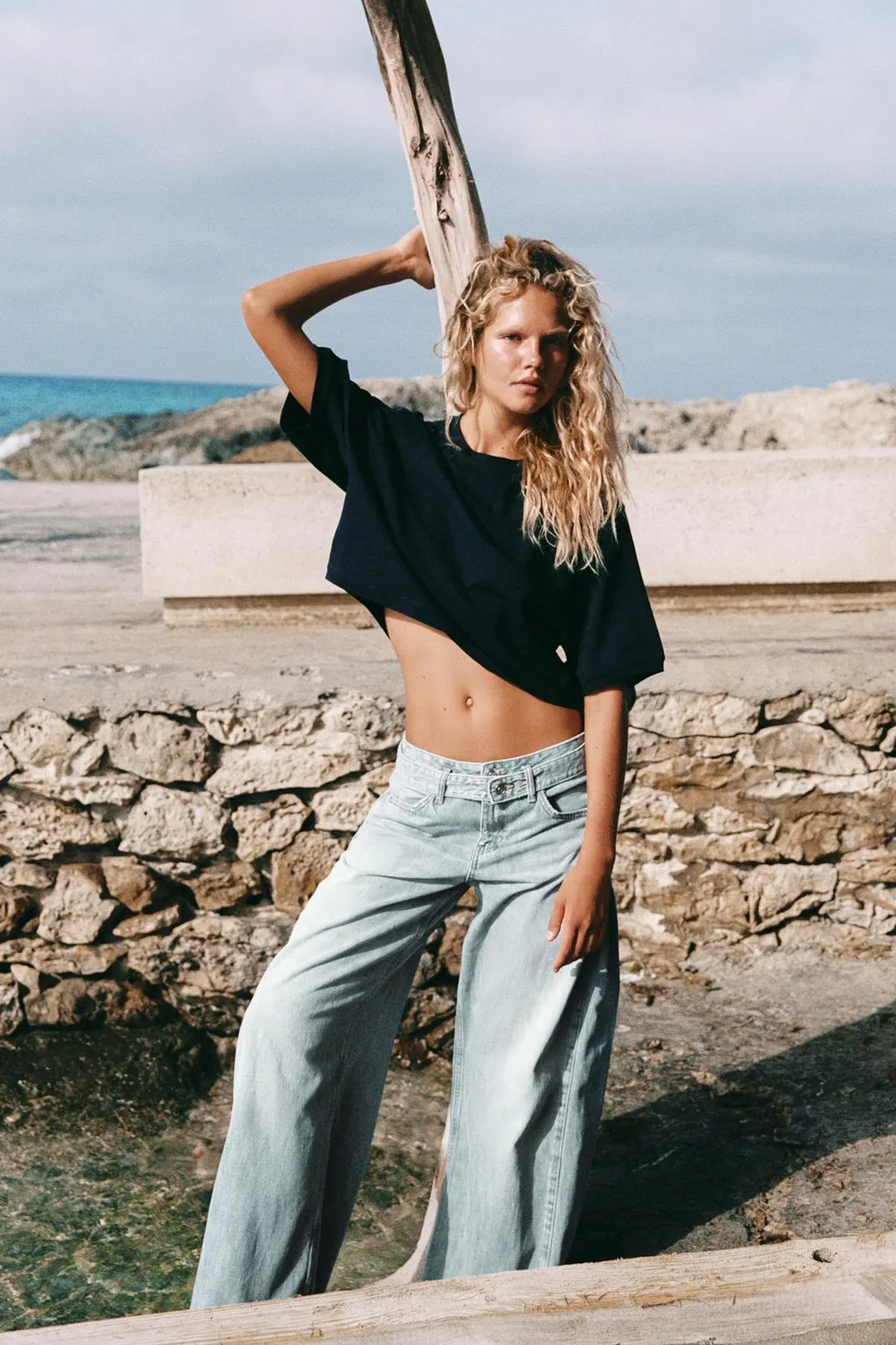 Укороченная футболка оверсайз, Zara