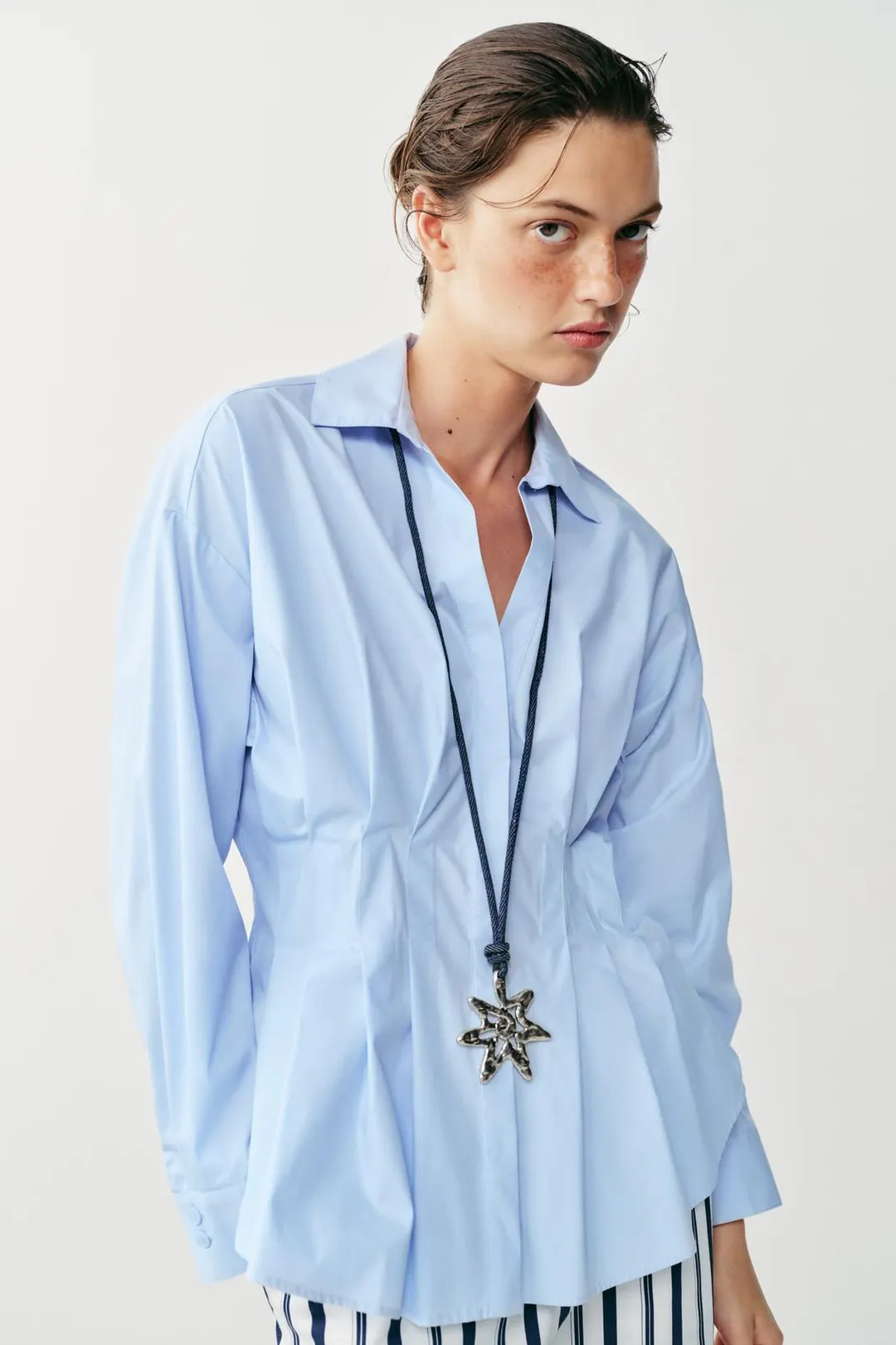 Рубашка из поплина с плиссировкой, Zara