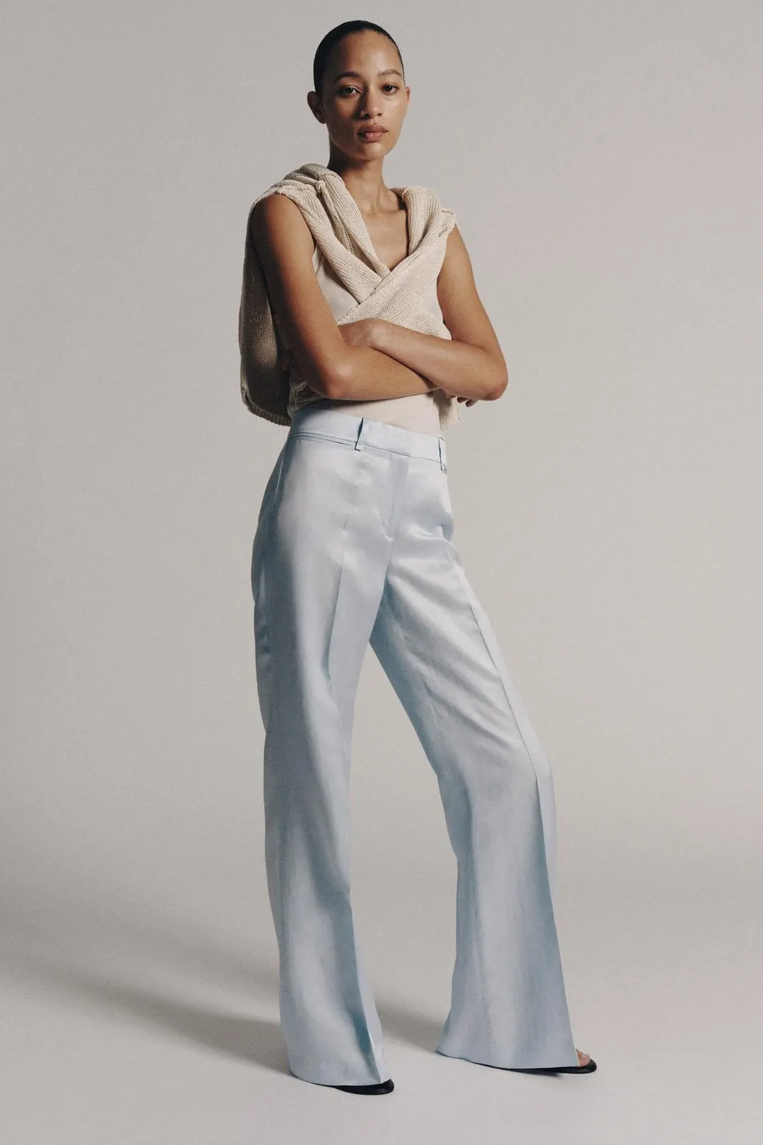 Расклешенные брюки из смеси льна ZW Collection, Zara