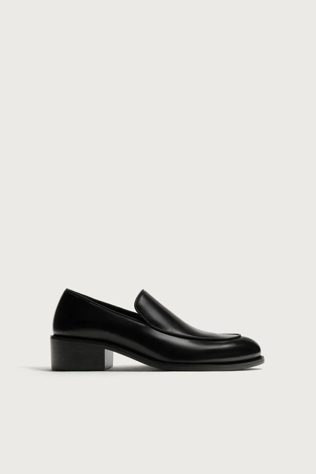 Лоферы на каблуке, Zara