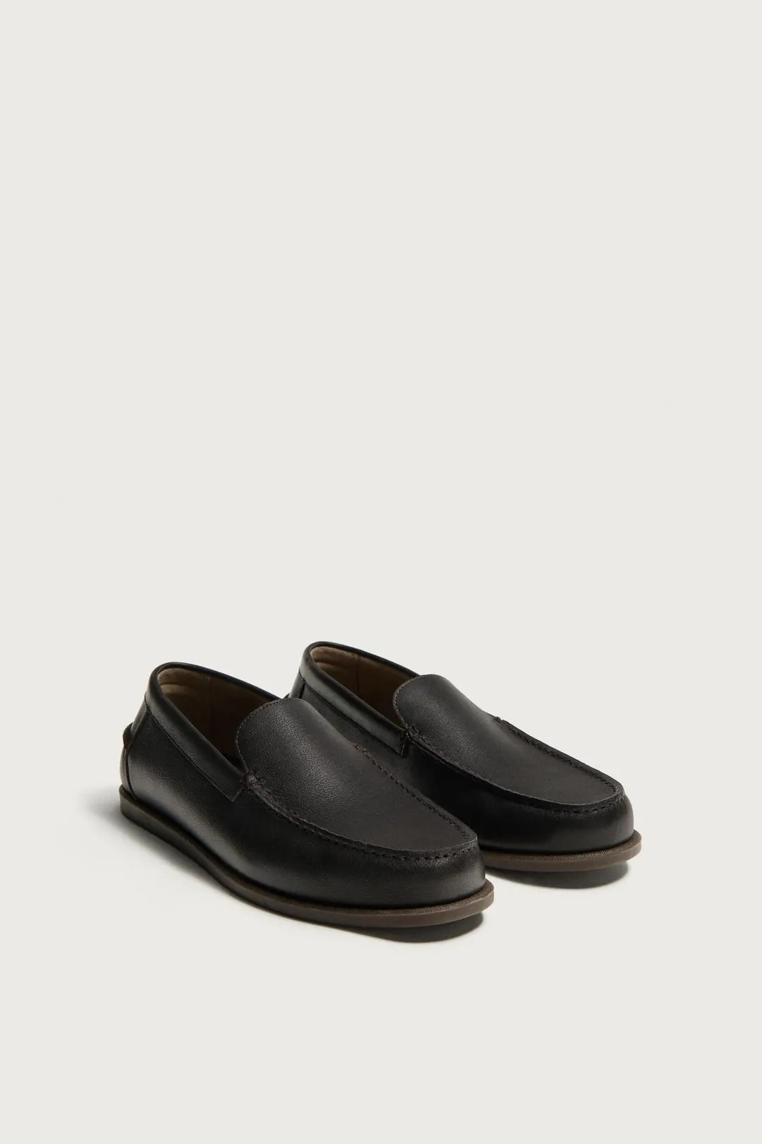 Кожаные лоферы, Zara