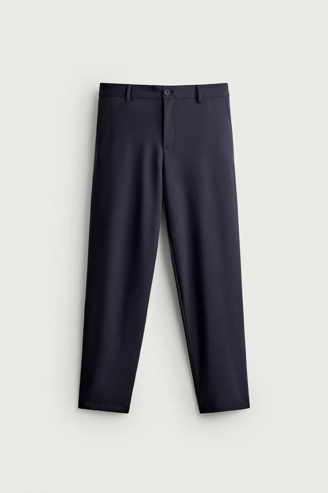 Брюки комфортного кроя из технологичной ткани, Zara