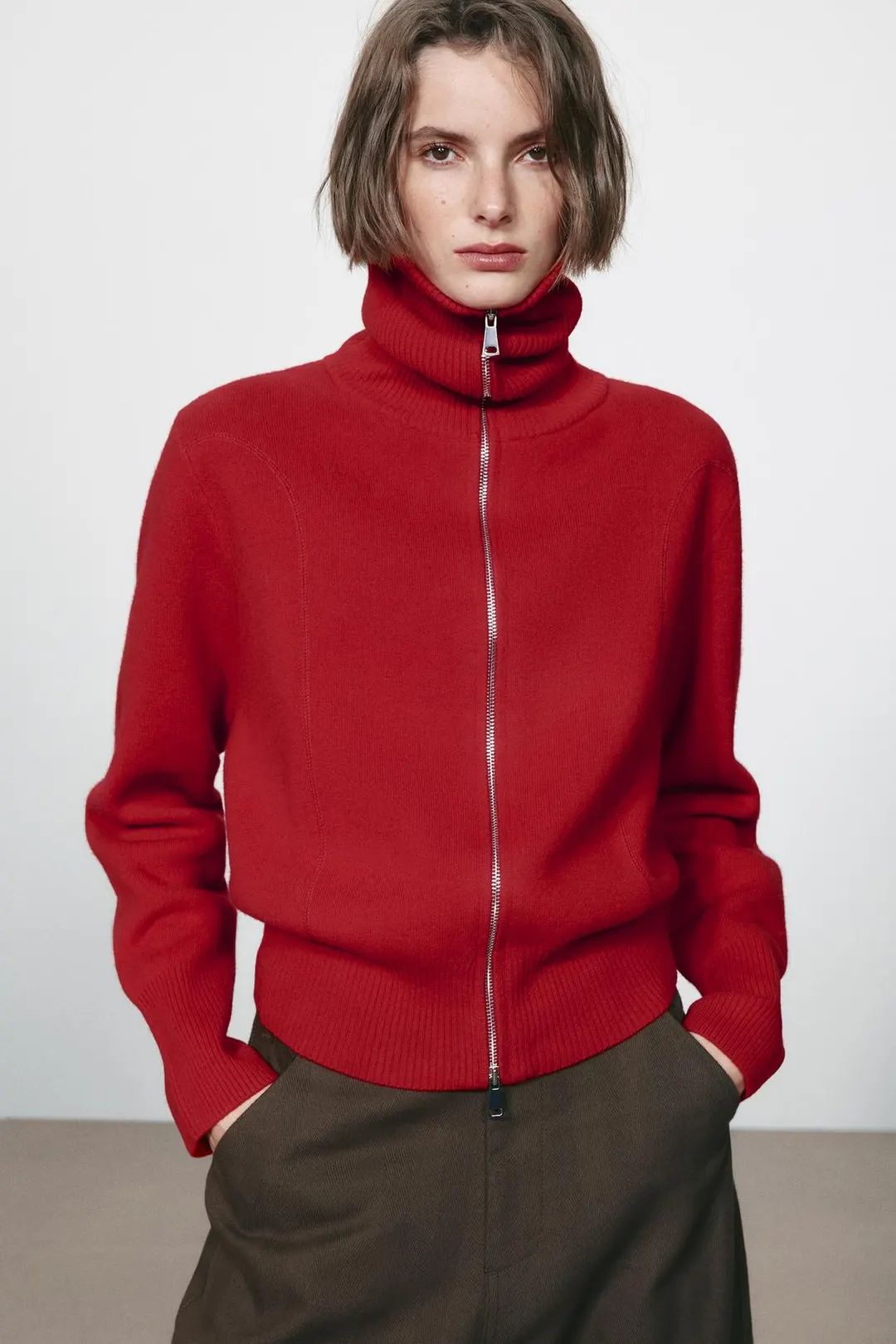 Бомбер на молнии из шерсти 96%, Zara