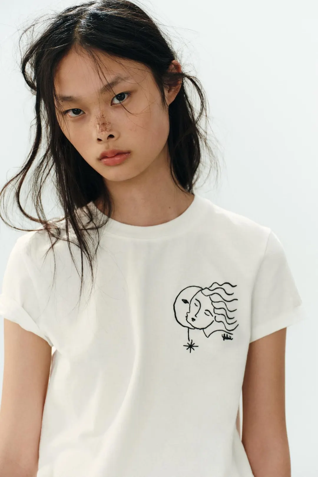 Футболка с вышивкой ISABELLE FELIU, Zara