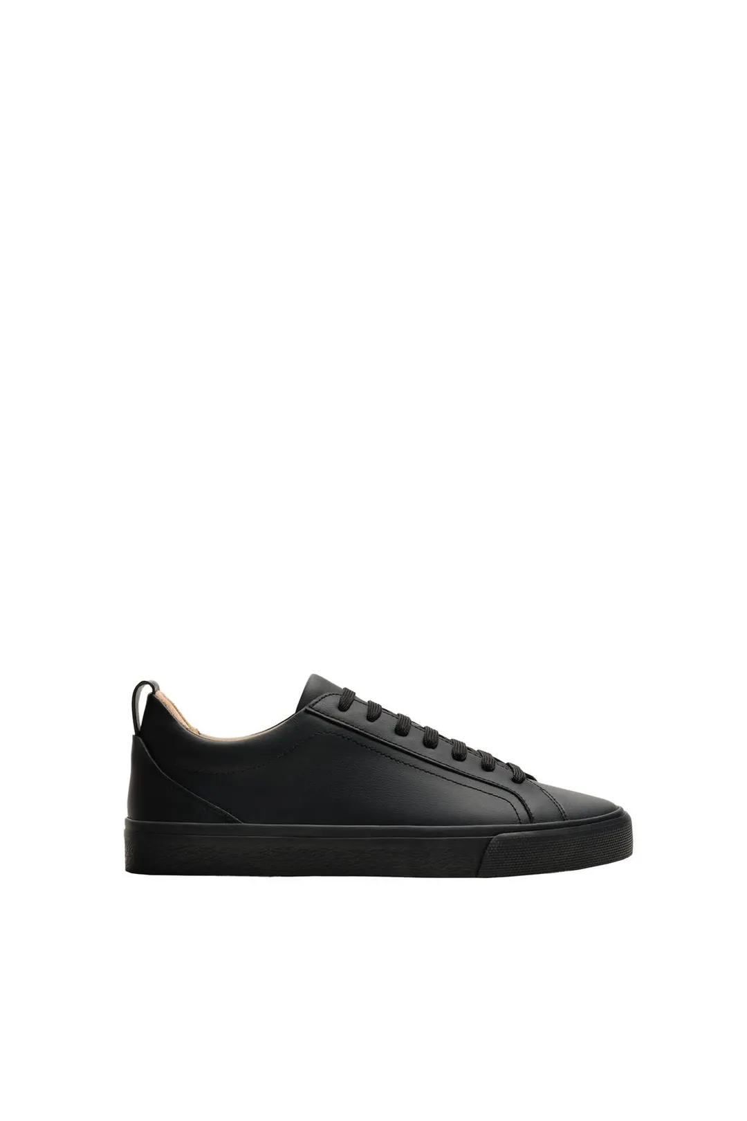 Минималистичные кроссовки, Zara
