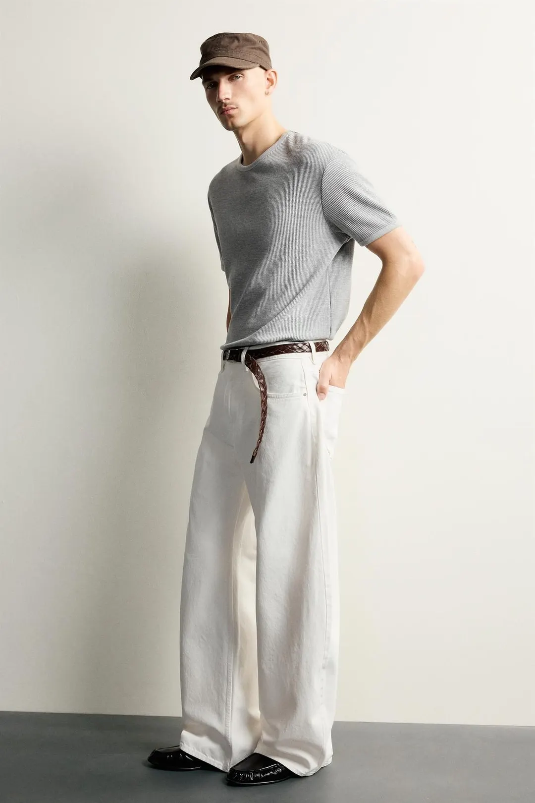 Джинсы кроя баллон, Zara