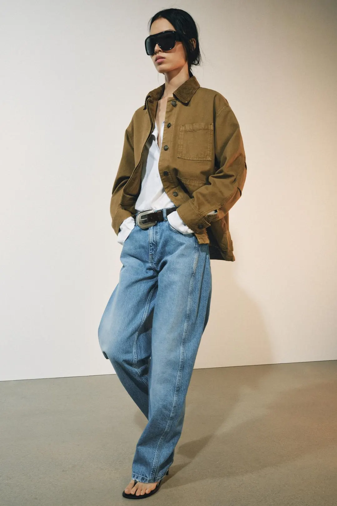 Джинсы ZW Collection прямого изогнутого кроя средней посадки, Zara
