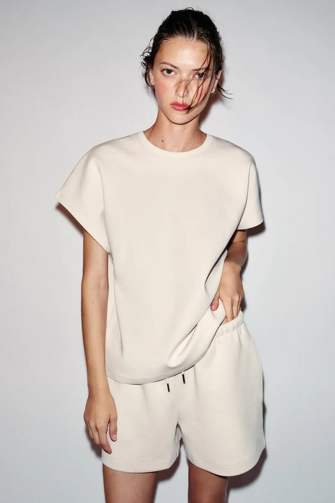 Футболка из интерлока с короткими рукавами, Zara