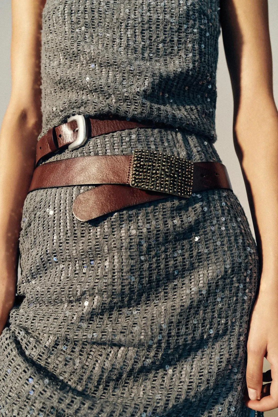 Ремень из 100% кожи с фактурной пряжкой, Zara