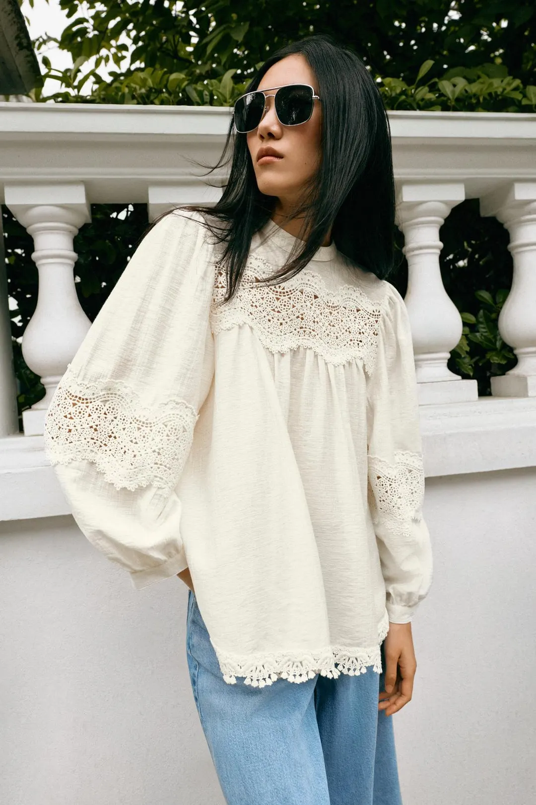 Блузка в романтическом стиле с кружевом, Zara