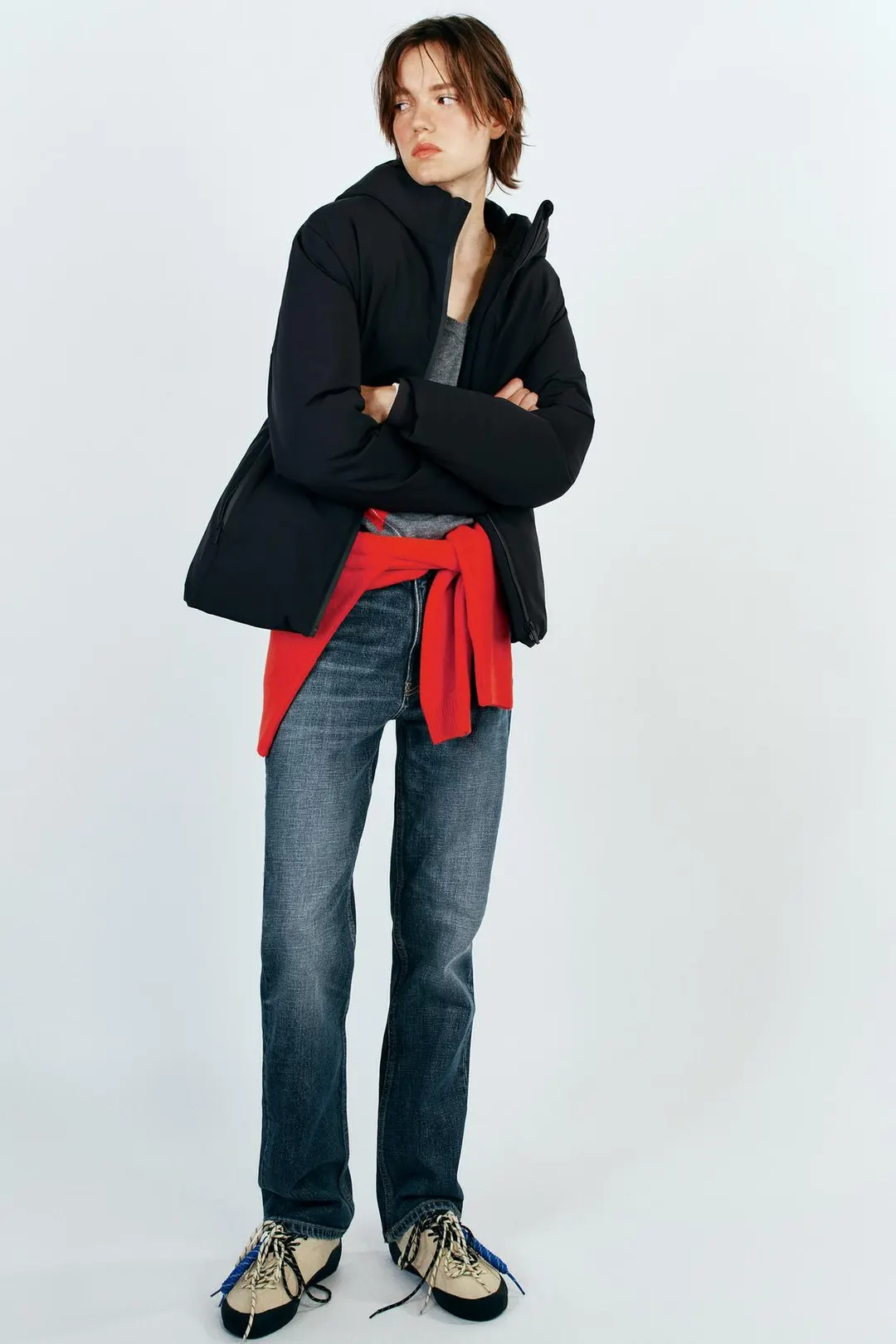 Короткий утепленный анорак с капюшоном, Zara