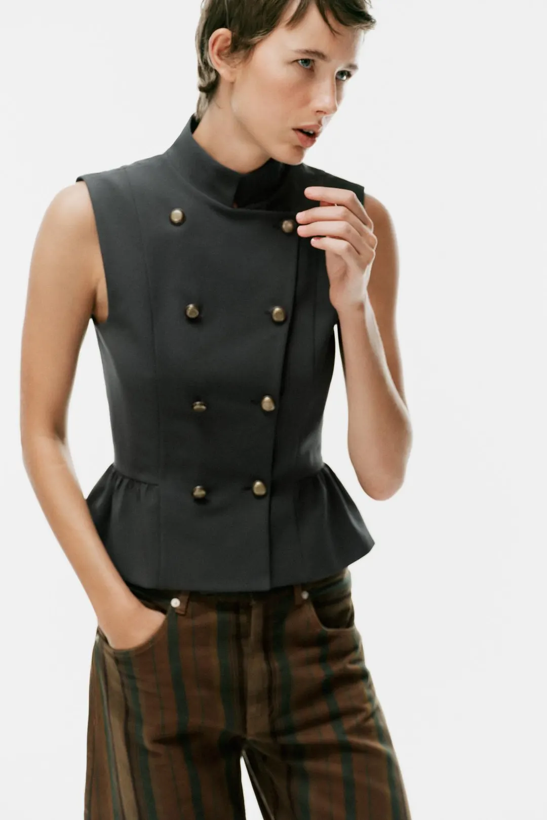 Топ-жилет с баской на пуговицах, Zara