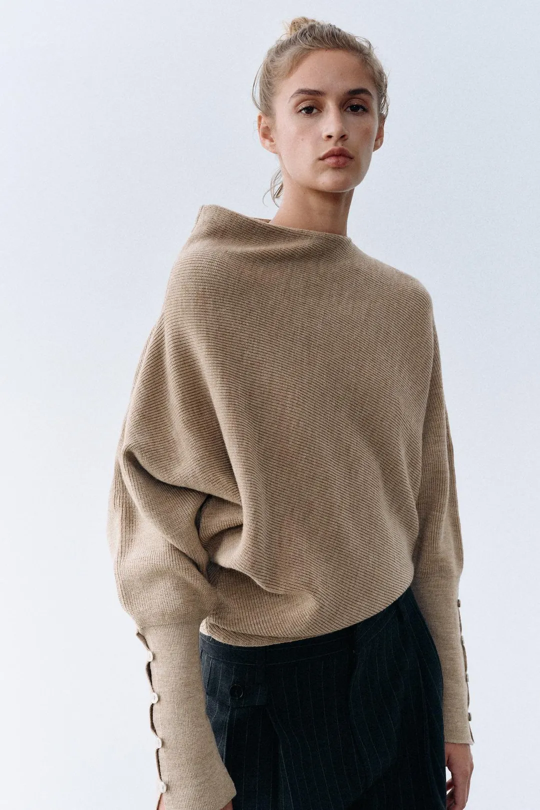 Джемпер асимметричного кроя, Zara