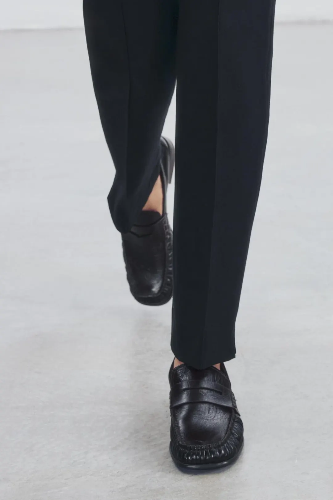 Лоферы кожаные с квадратным носком, Zara