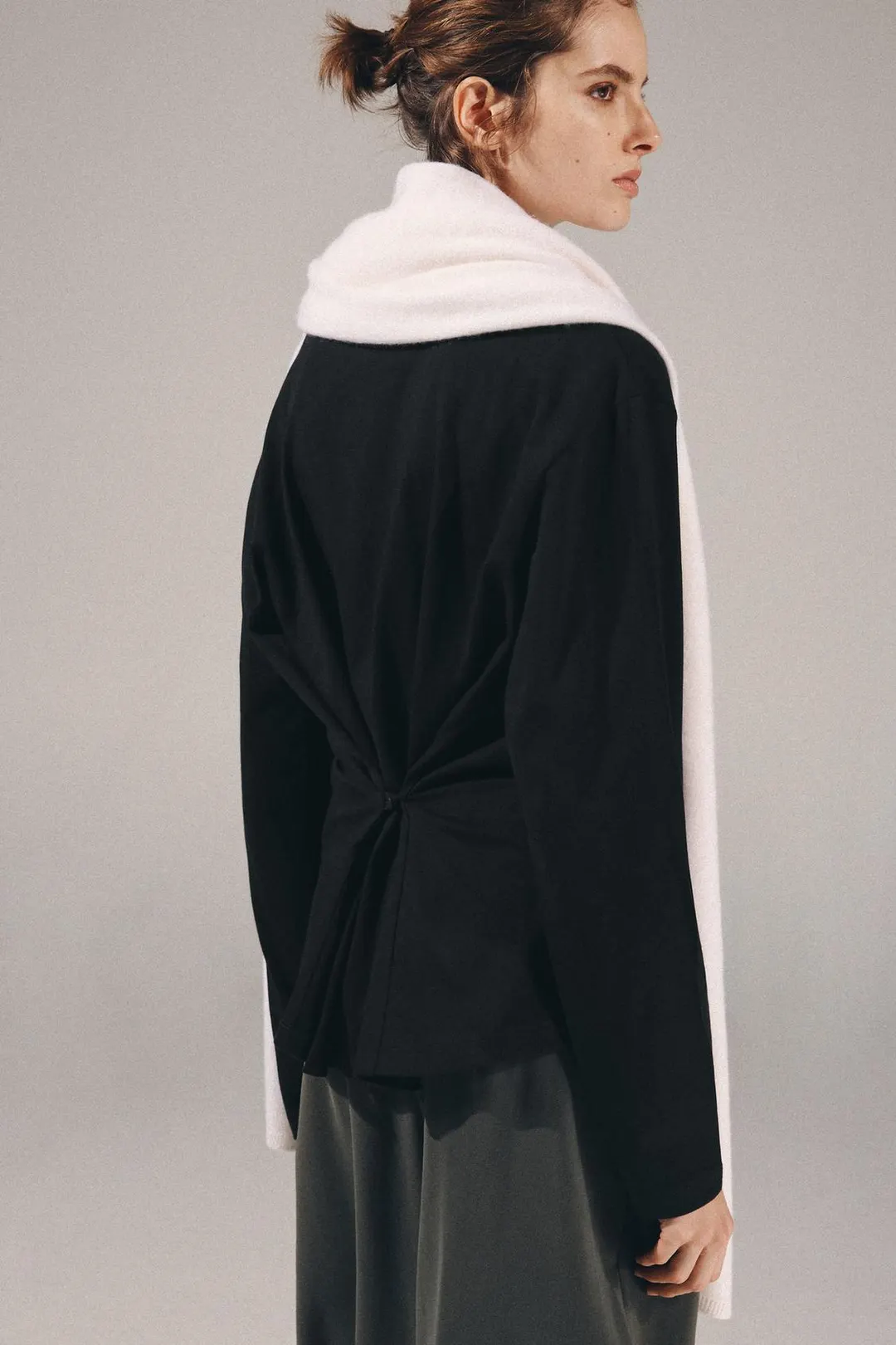 Футболка с пуговицами сзади, Zara