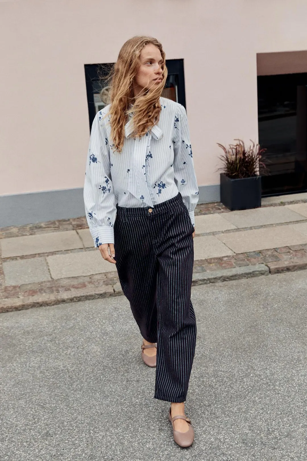 Блузка с цветочным принтом и завязками, Zara