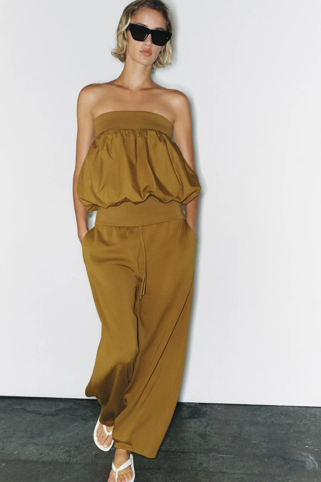 Брюки со складками, Zara