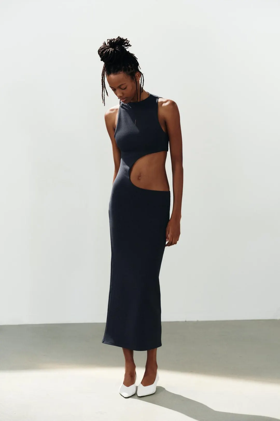 Платье миди эластичное с разрезом, Zara