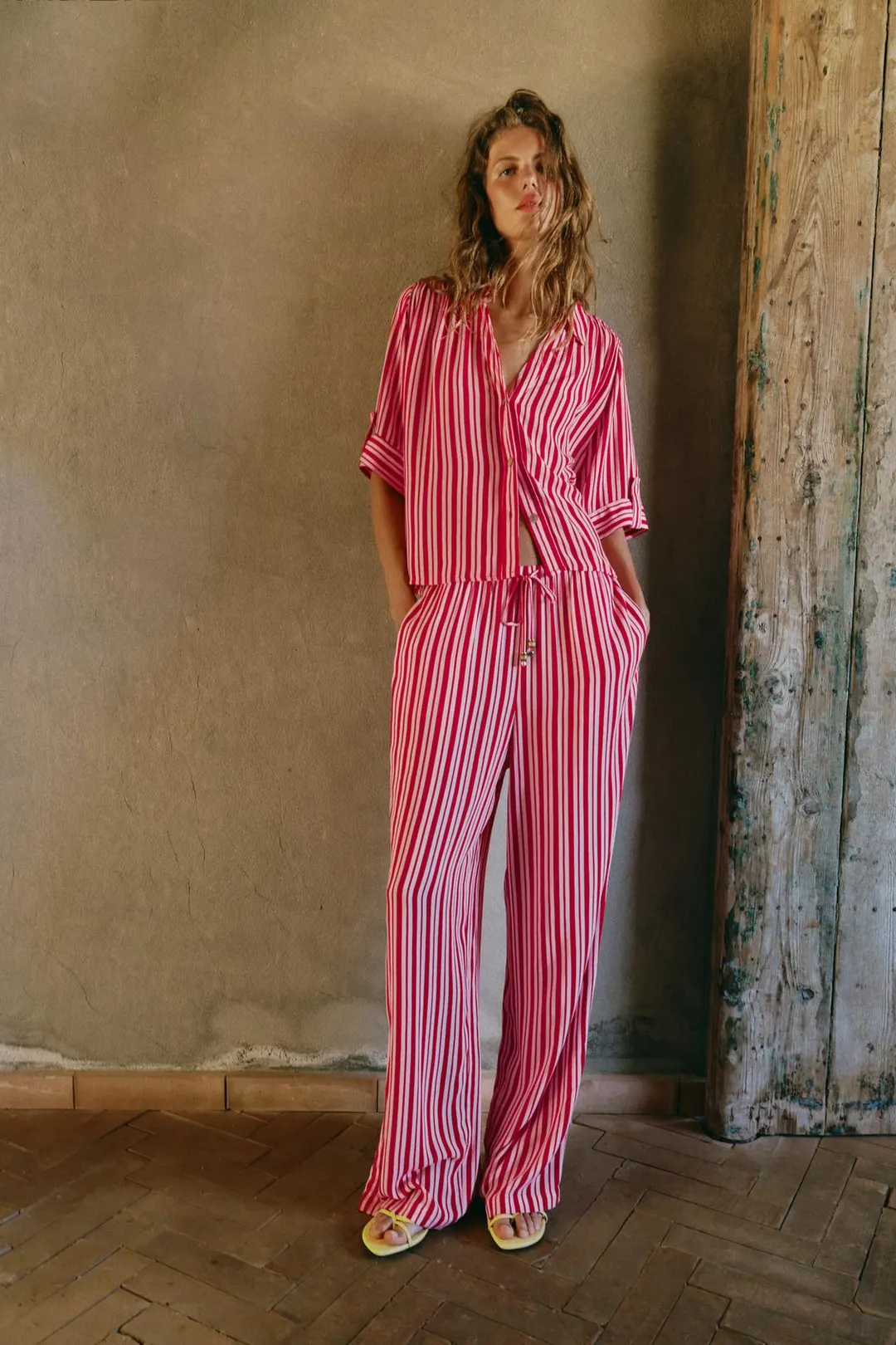 Струящаяся рубашка в полоску, Zara