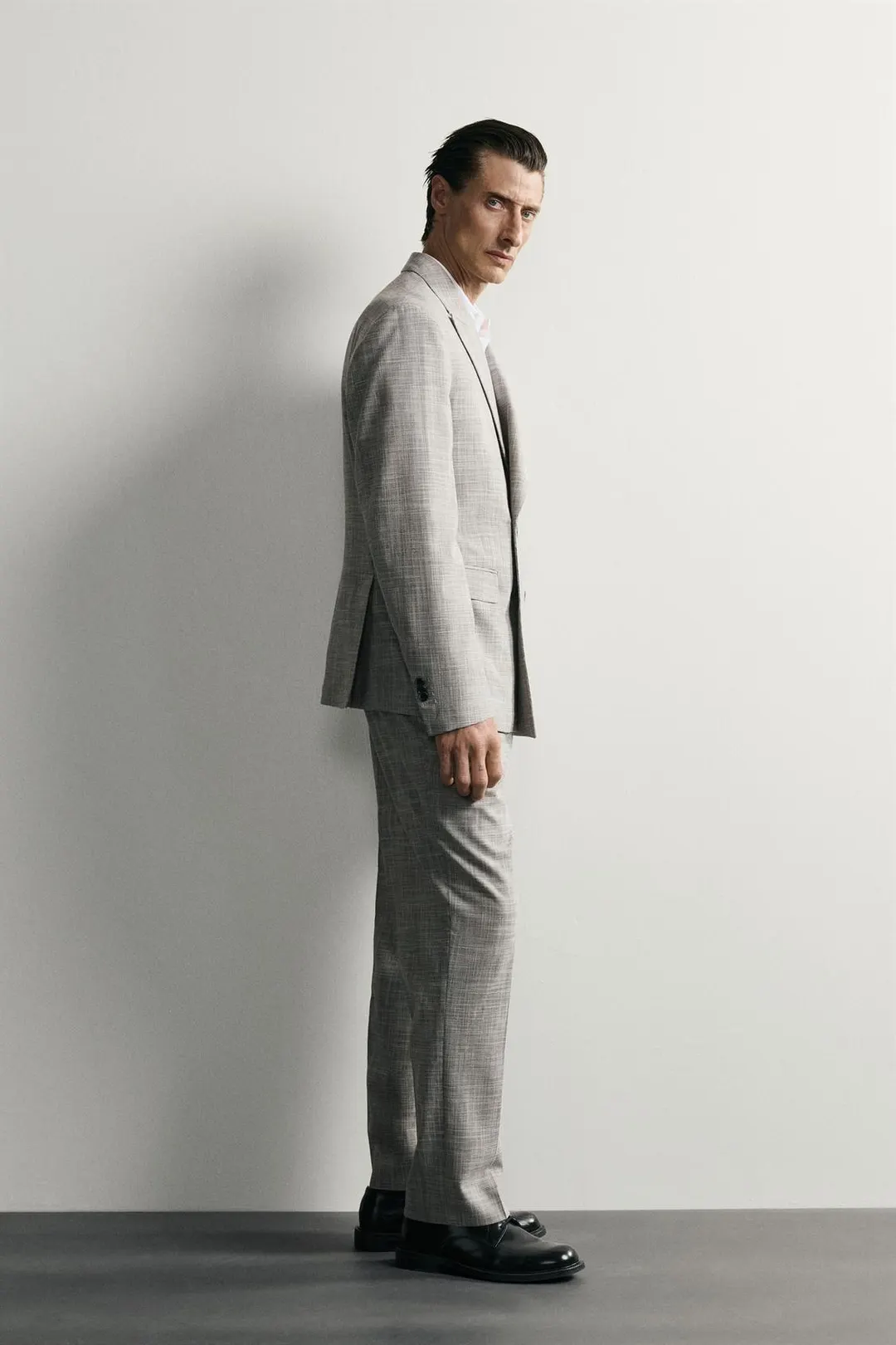 Костюмные брюки в клетку из смесовой шерсти со складками, Zara