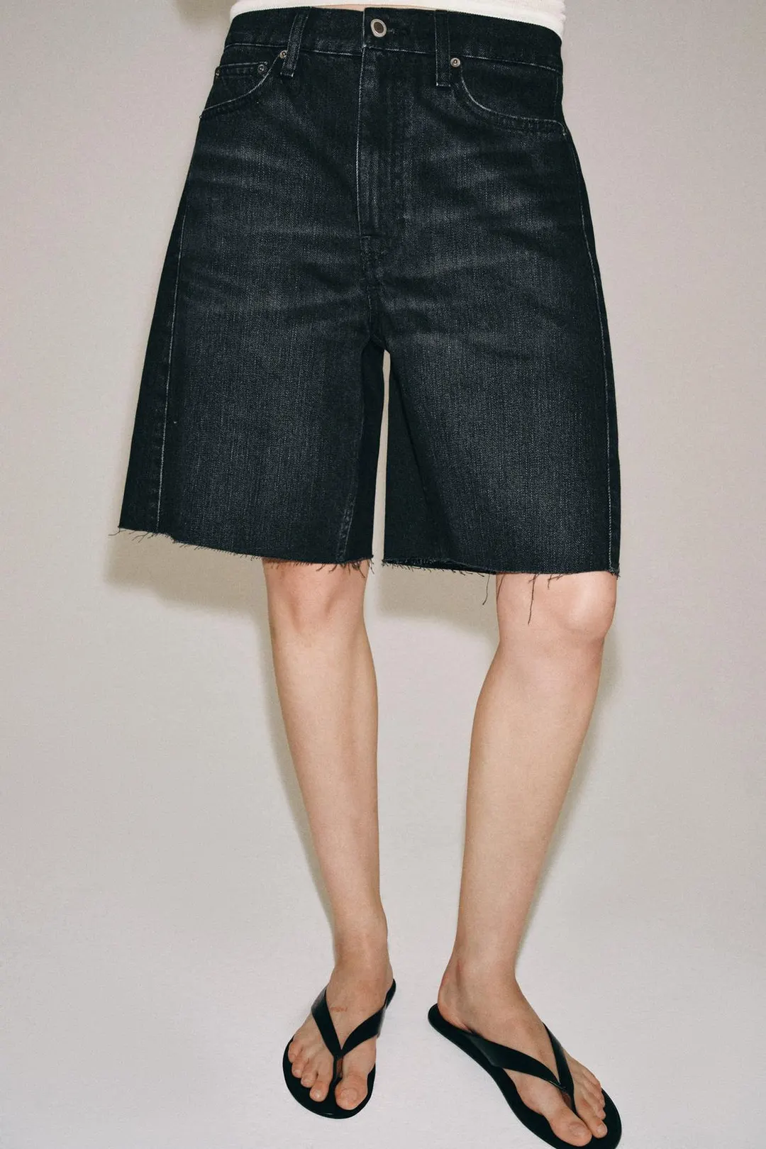 Джинсовые бермуды ZW Collection свободного кроя со средней посадкой, Zara
