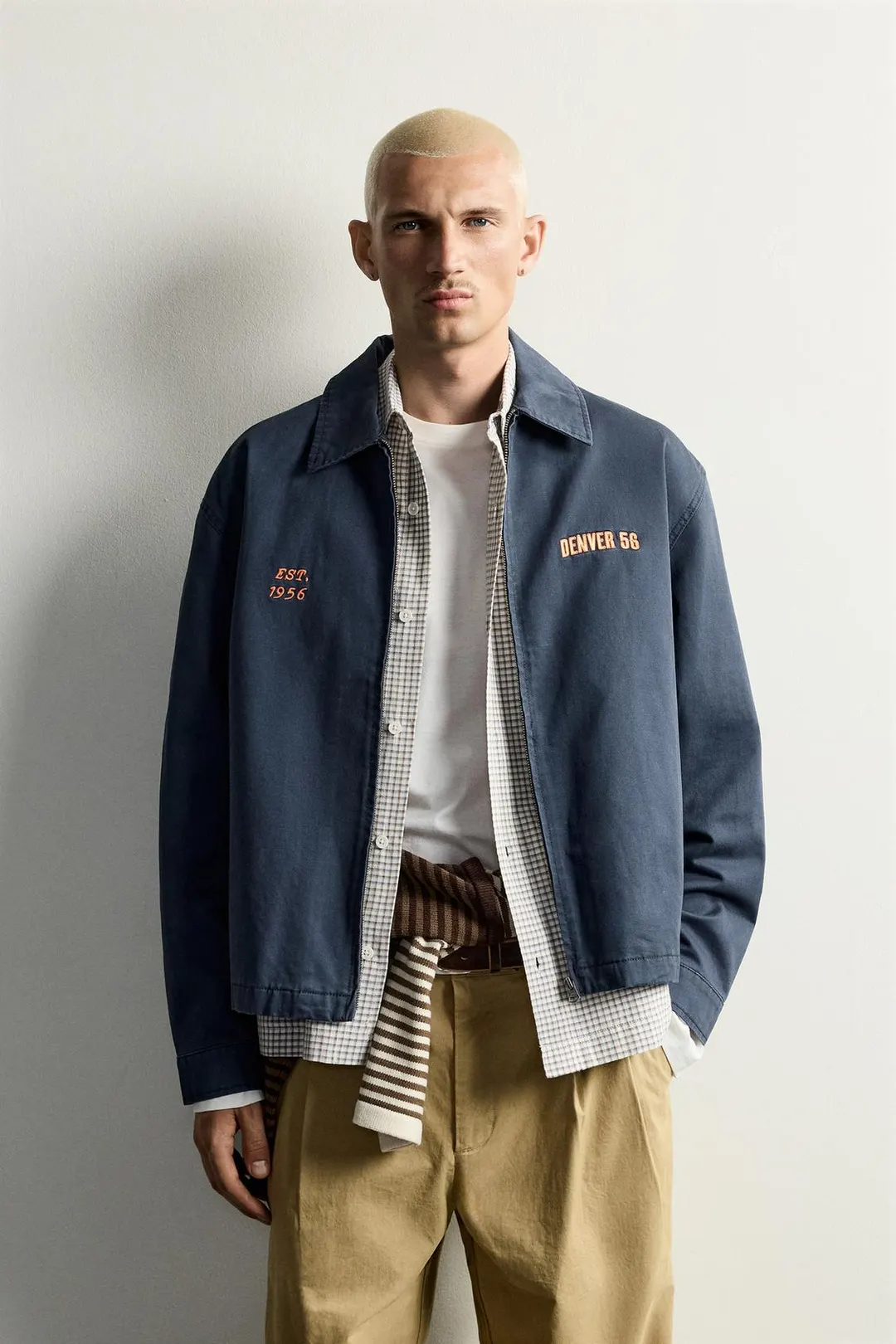 Куртка свободного кроя с вышитой нашивкой, Zara