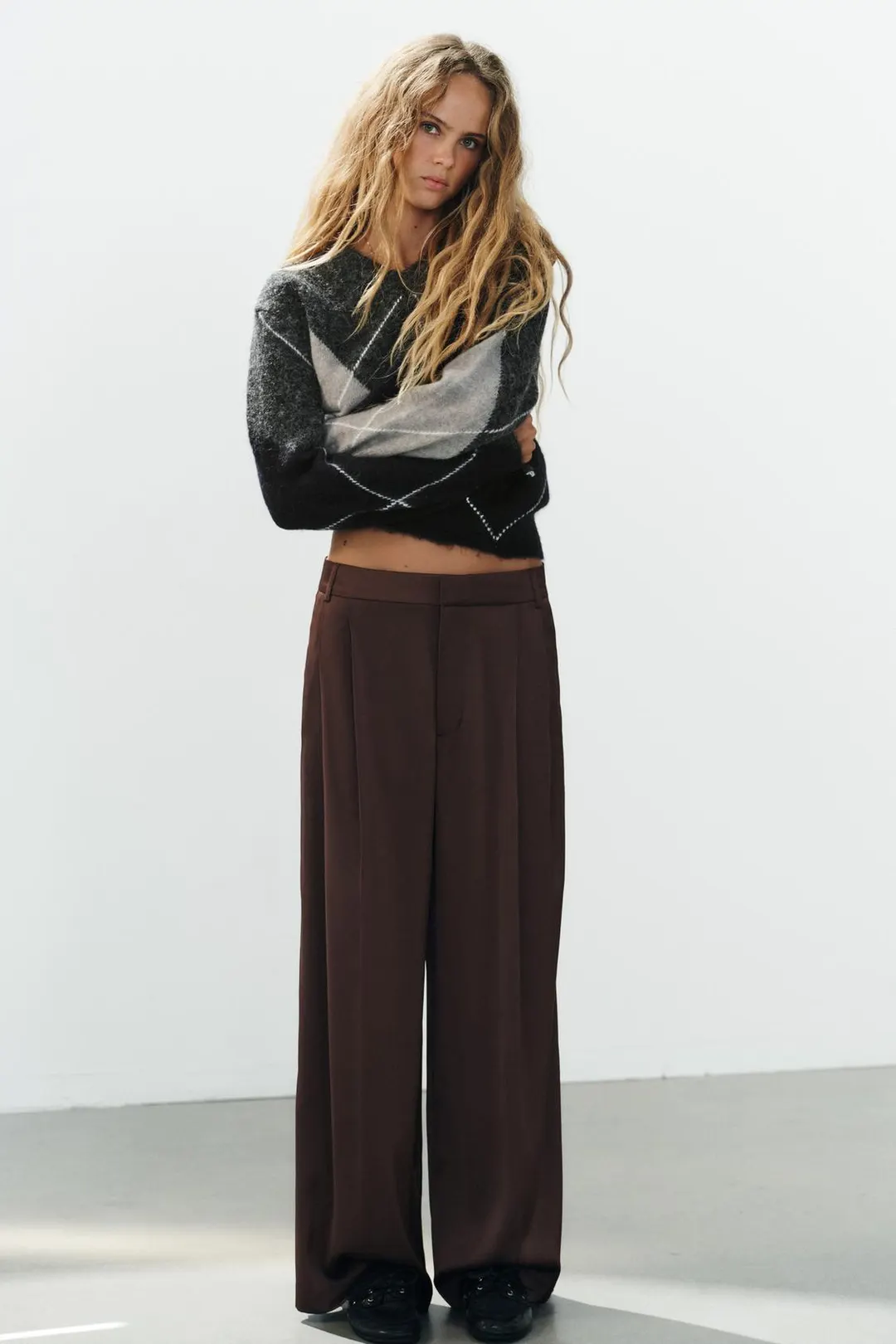 Брюки атласные плиссированные, Zara